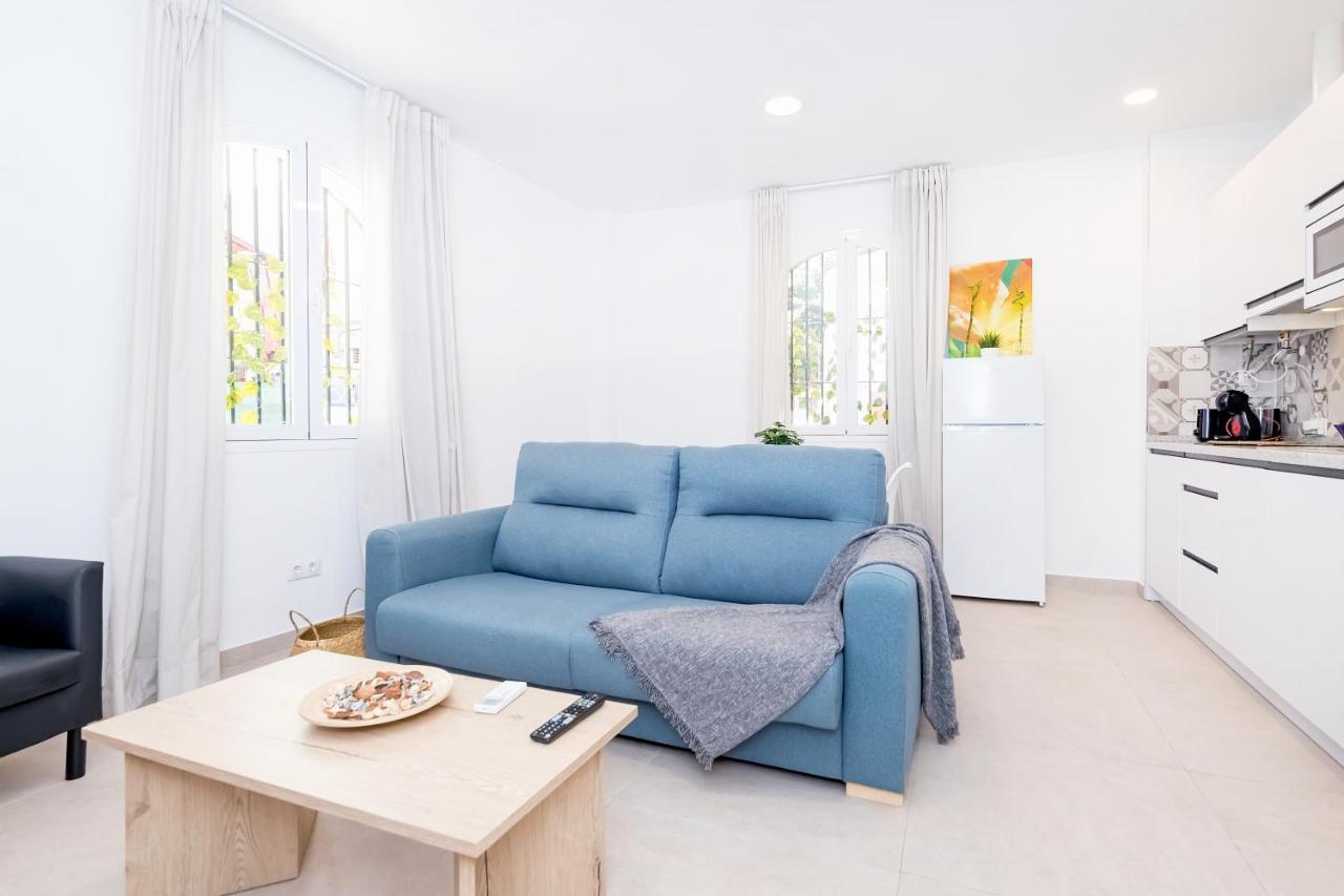 Lovely Victoria Apartament Malaga Exterior photo